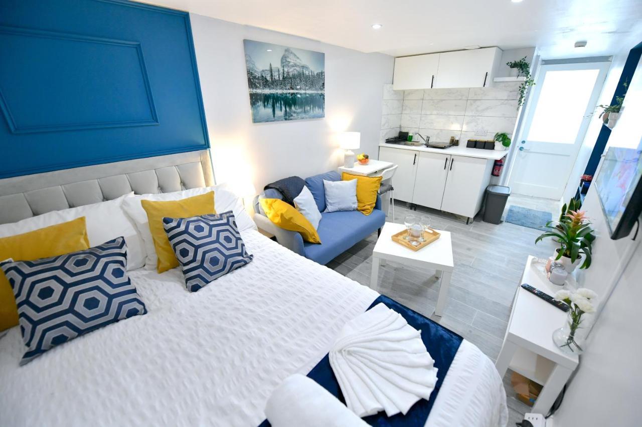 Cozy Retreat In Vibrant Crystal Palace, Lägenhet *