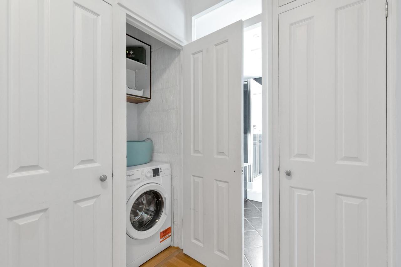 Entire Flat In Heart Of Chelsea Hosted By Zahra Leilighet *