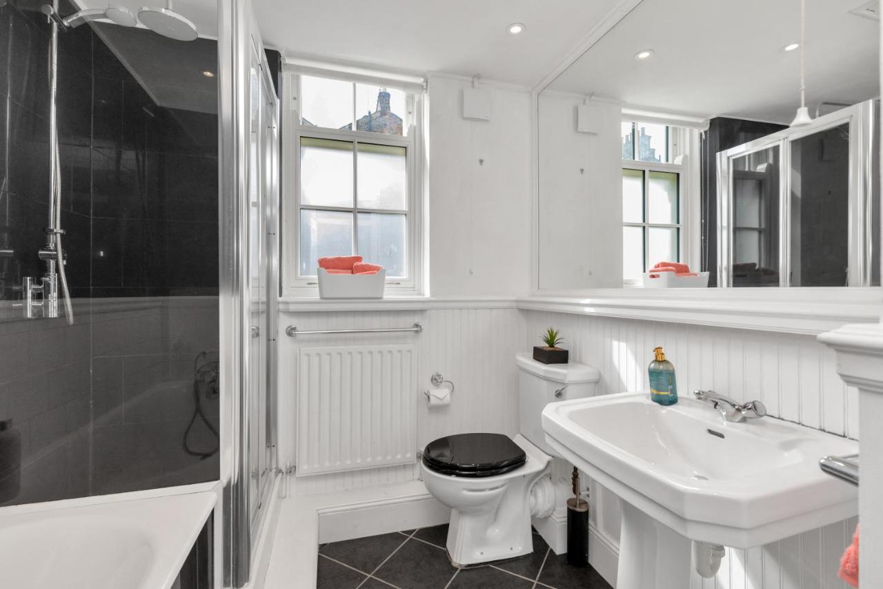 Appartement Entire Flat In Heart Of Chelsea Hosted By Zahra Londen