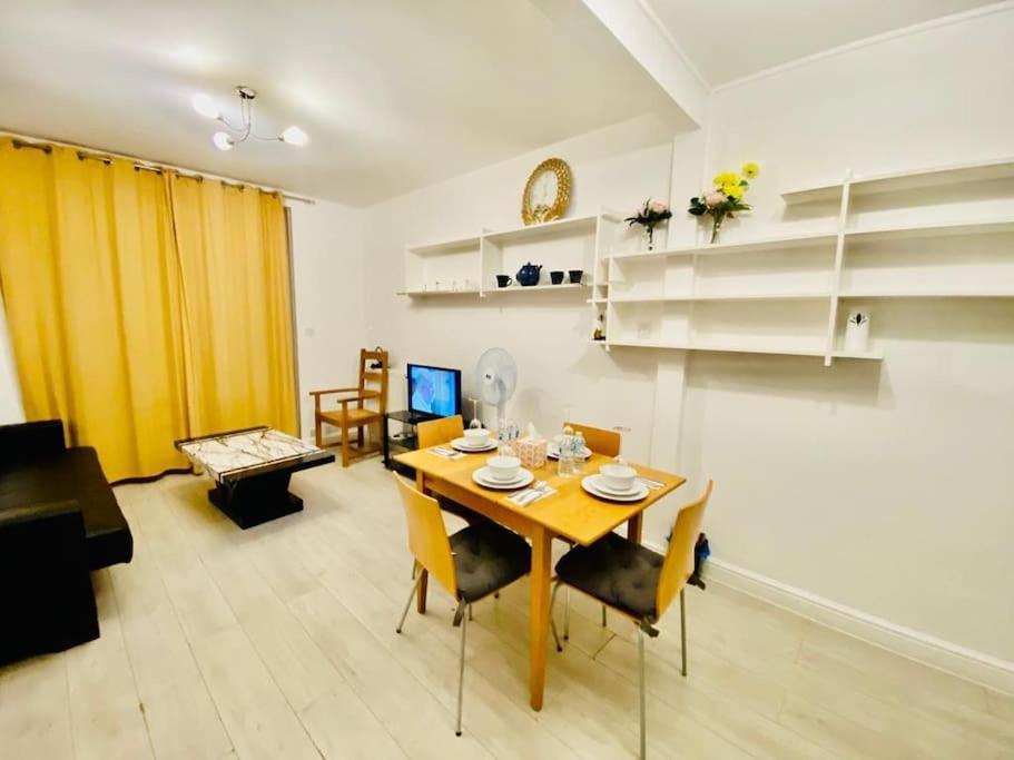 Two Bedroom House On Ground Floor In Appartement *