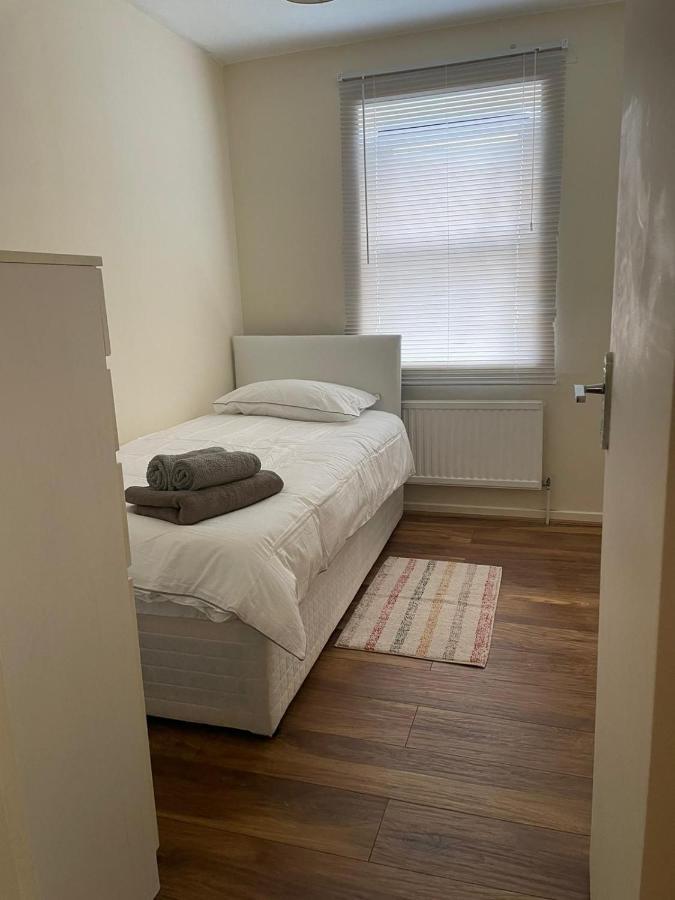 Single And Doubles Close To Privatunterkunft