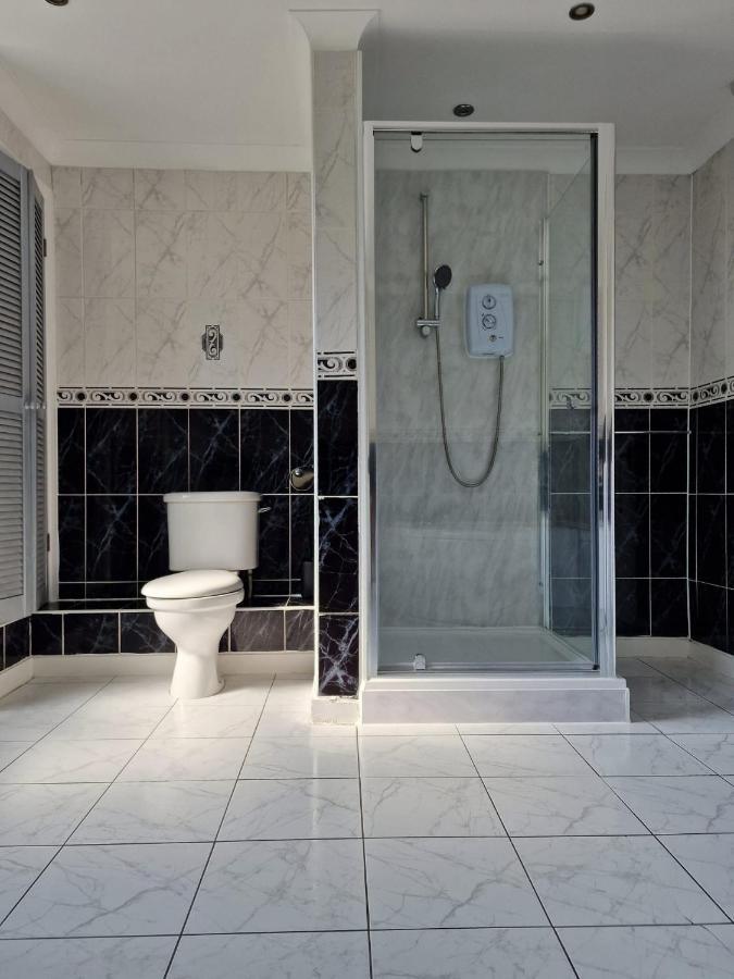 Farringdon Apartment