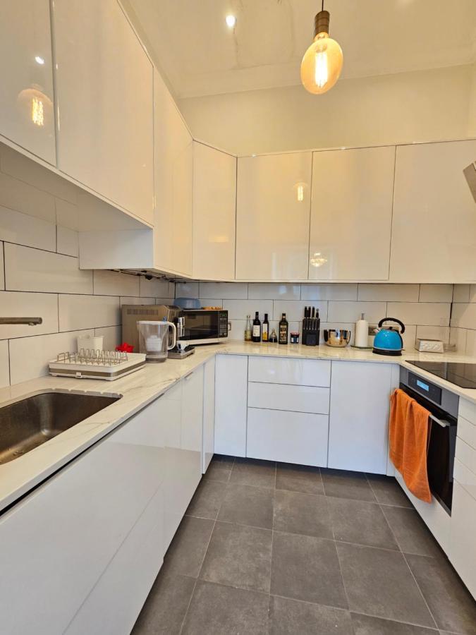 1 Bed Flat Near Little Venice And Paddington
