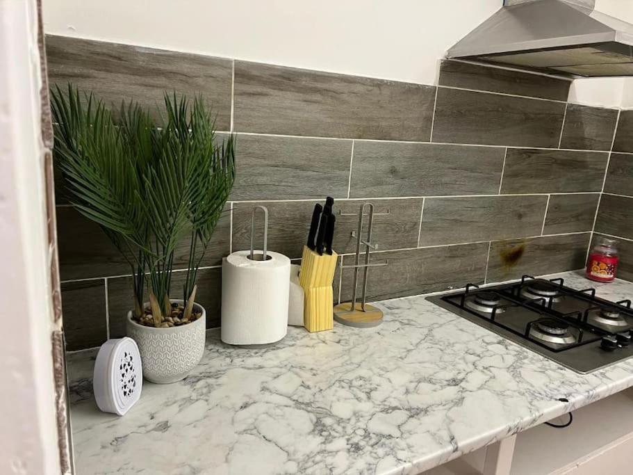 Apartment Aldgate In Central London