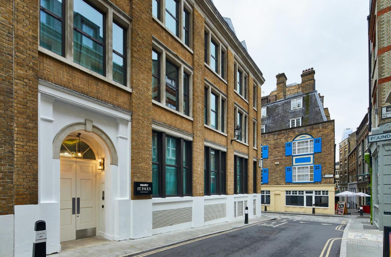 Master St. Paul's Apartment