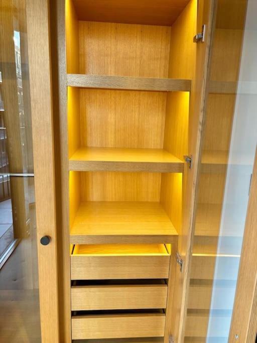 Luxury 2br Apt At C House Near Buckingham Palace * Londen
