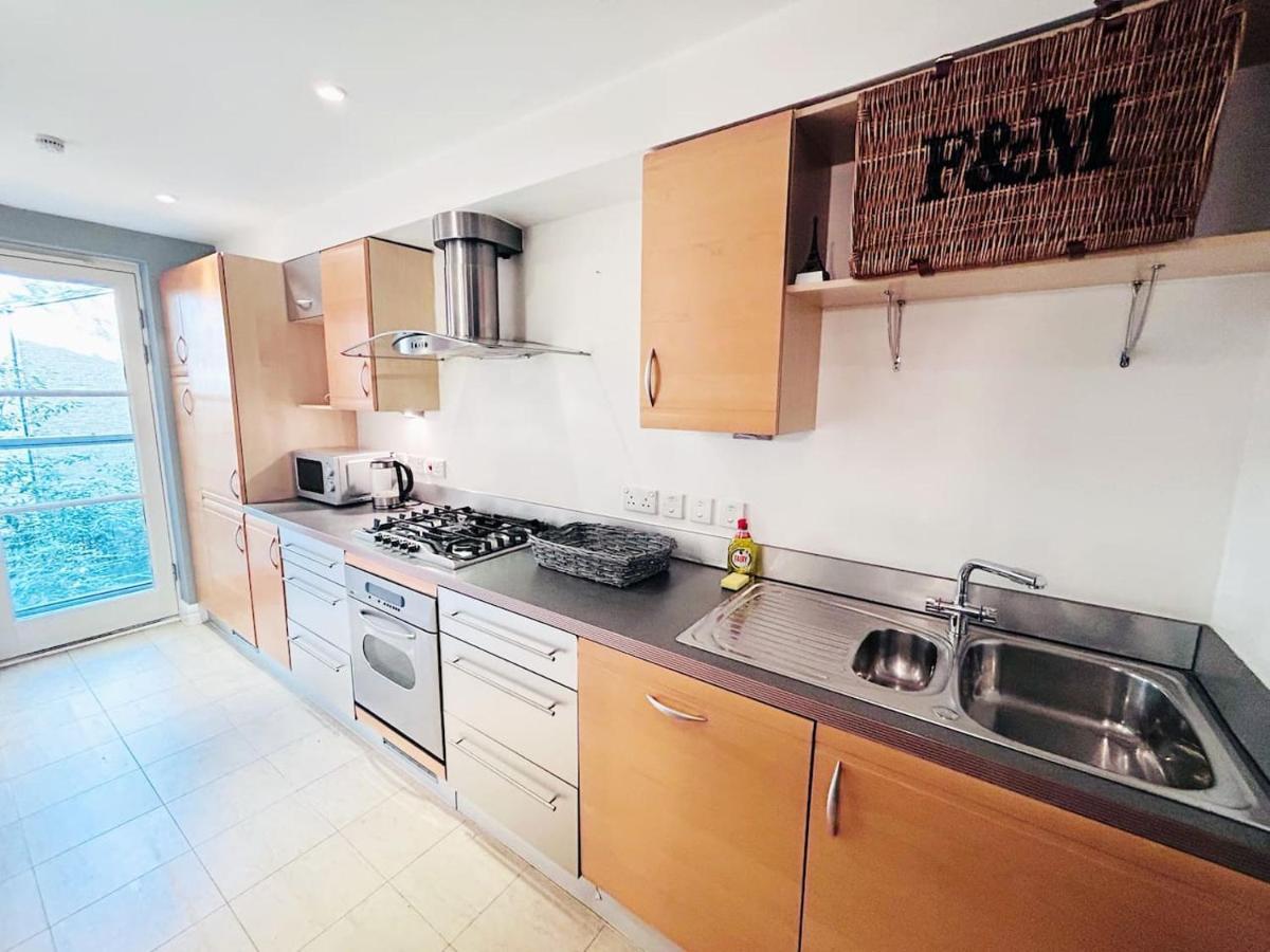 Amazing Flat Near South Kensington - 2 To 3 Bedrooms Leilighet