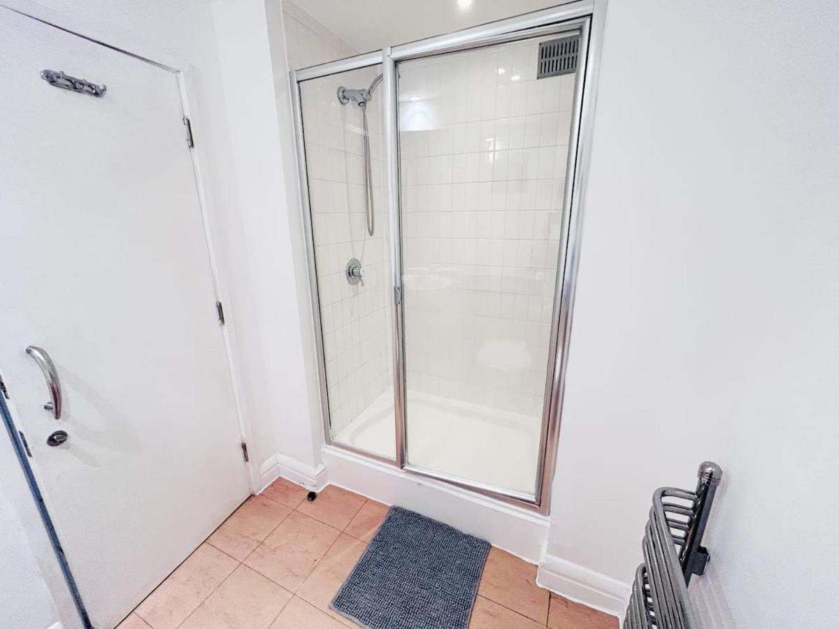 Amazing Flat Near South Kensington - 2 To 3 Bedrooms Leilighet