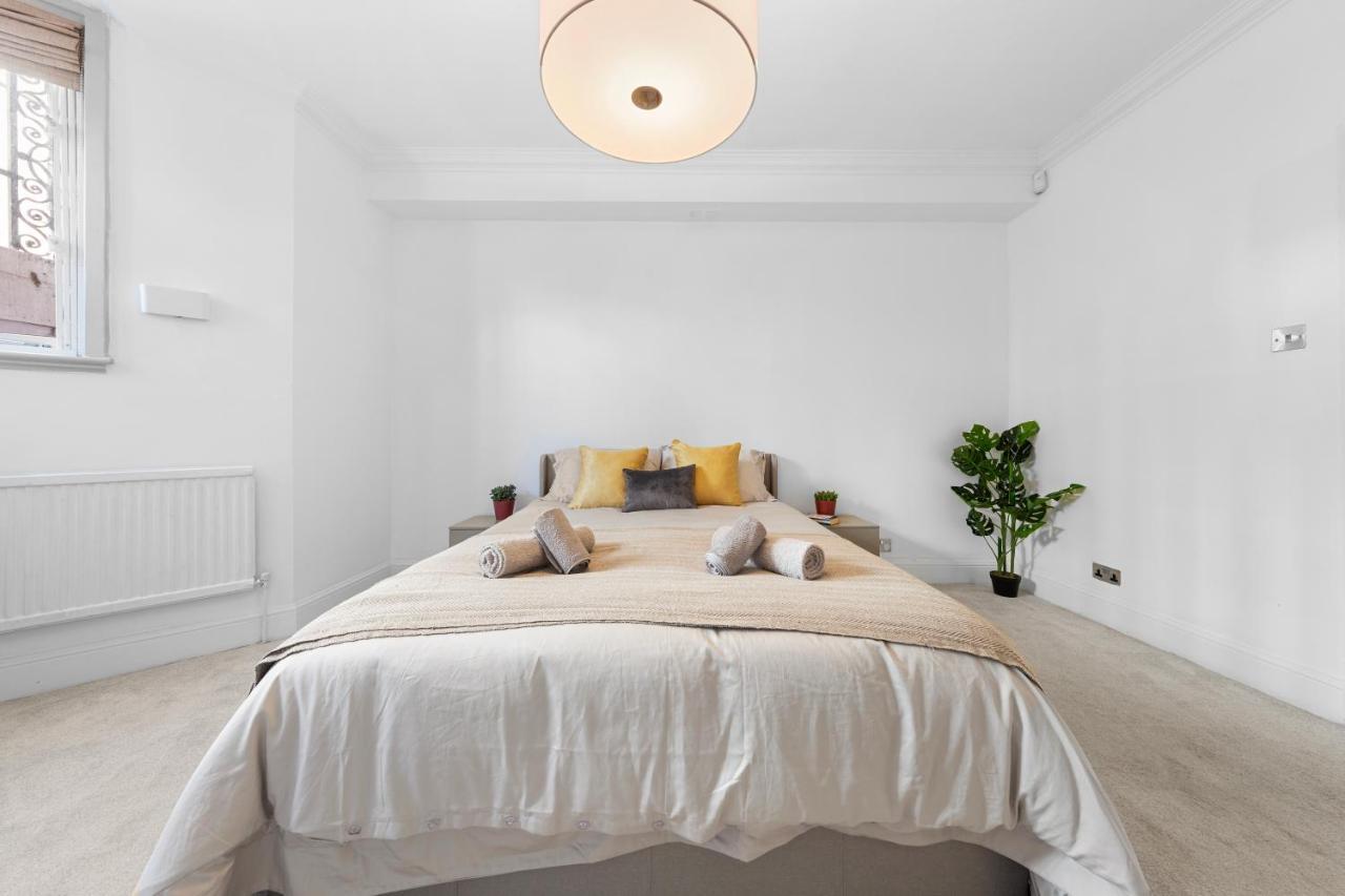 Harrods 2 Bed Lux Flat W/patio Lägenhet *