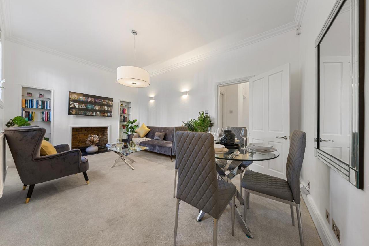 Lägenhet Harrods 2 Bed Lux Flat W/patio London