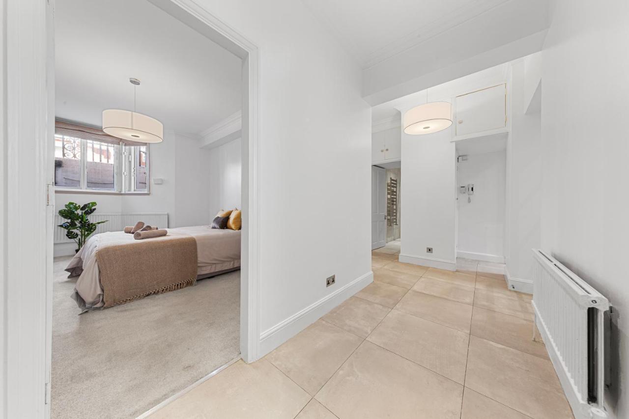 Lägenhet Harrods 2 Bed Lux Flat W/patio