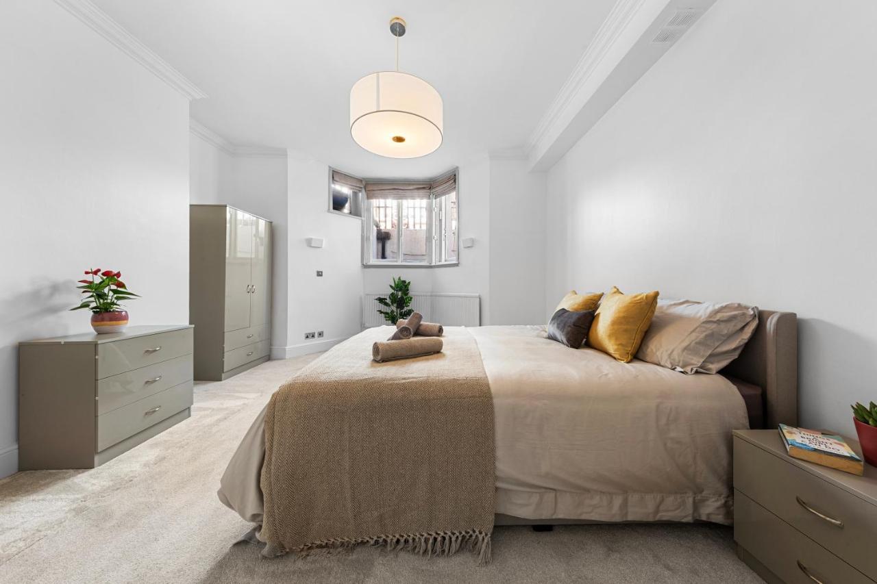 Harrods 2 Bed Lux Flat W/patio Lägenhet *