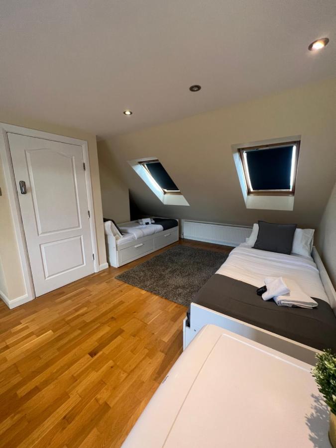 Stunning House 15 Min From Wembley Arena Londen