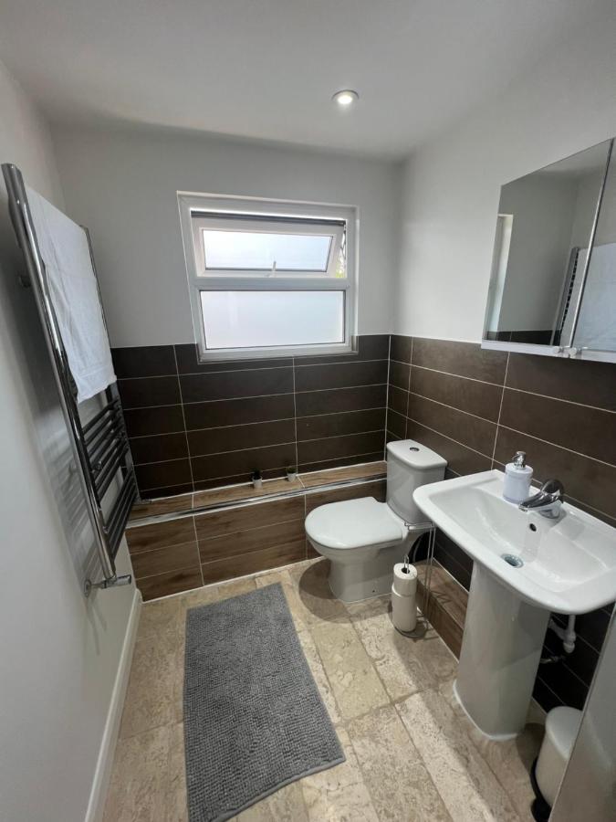Stunning House 15 Min From Wembley Arena Londen