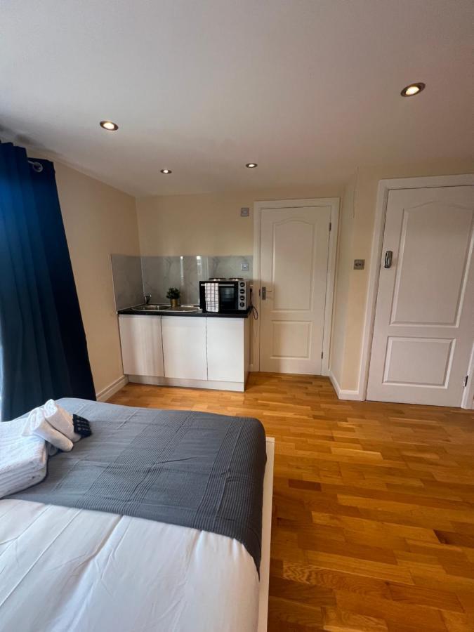 Gasthuis Stunning House 15 Min From Wembley Arena *