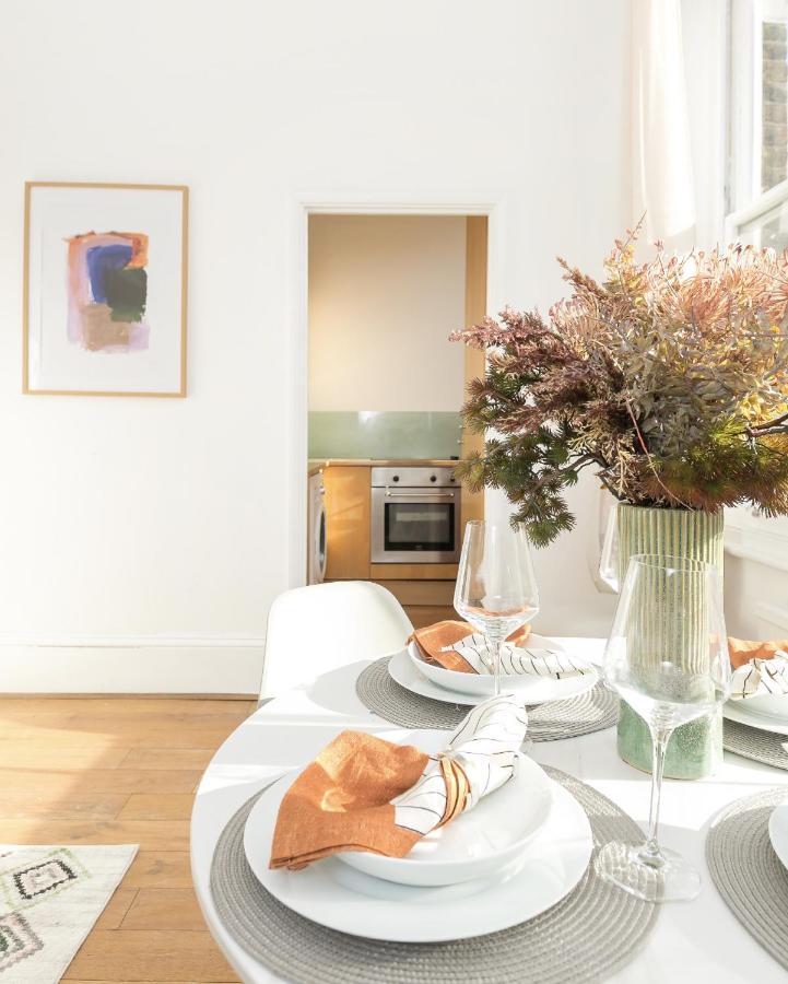 Appartement Sun Drenched 1 Bedroom In Farringdon Londen