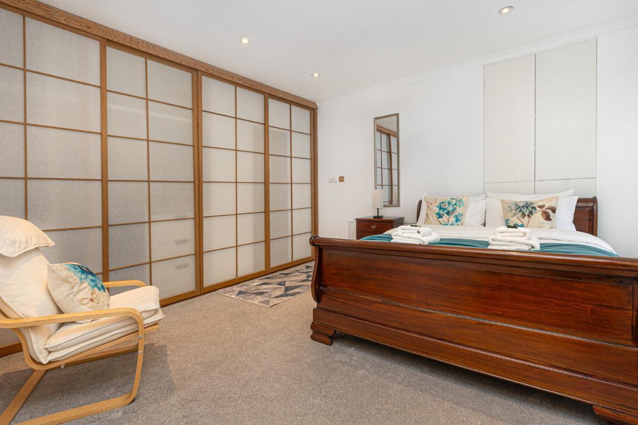 Stunning 2br Flat W2 Patio In Kensington Lägenhet *