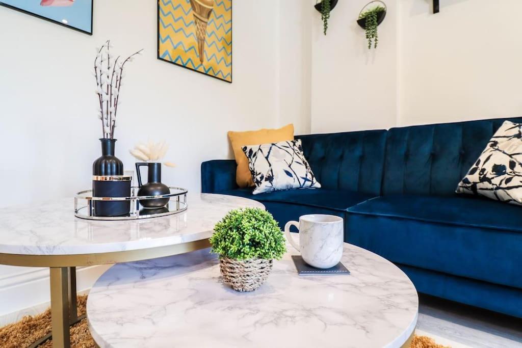 Rare 1 Bed Flat Close To Station - 10mins To