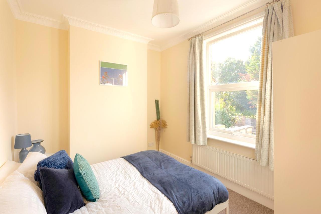 Ferienhaus Stylish House In Wimbledon London