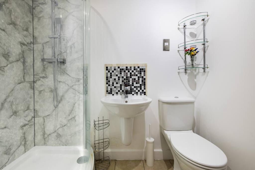 Luxury - Excel - O2- 3 Bedroom * Londres