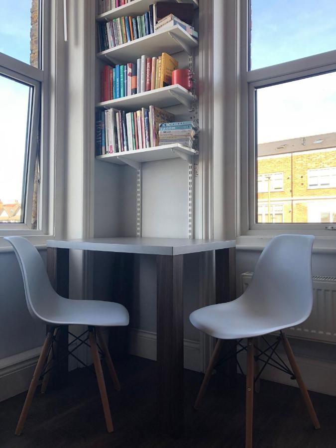 Flat Apartment London