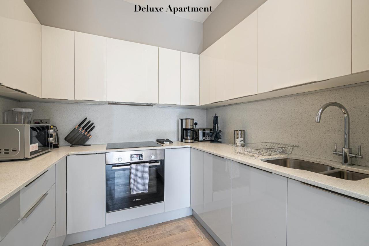 Lejlighed Superb Opposite Edgware Road Station *