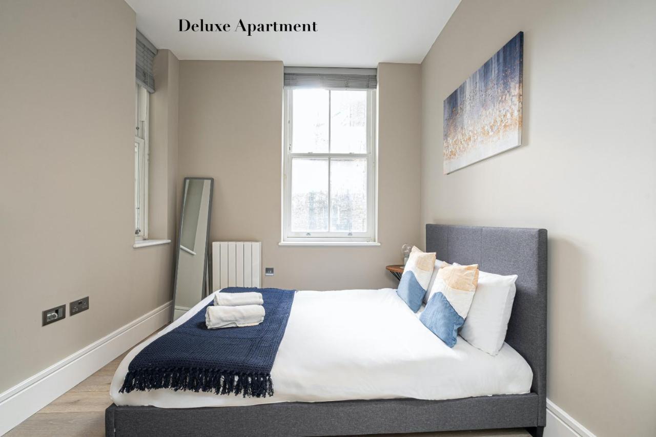 Superb Opposite Edgware Road Station Lejlighed London