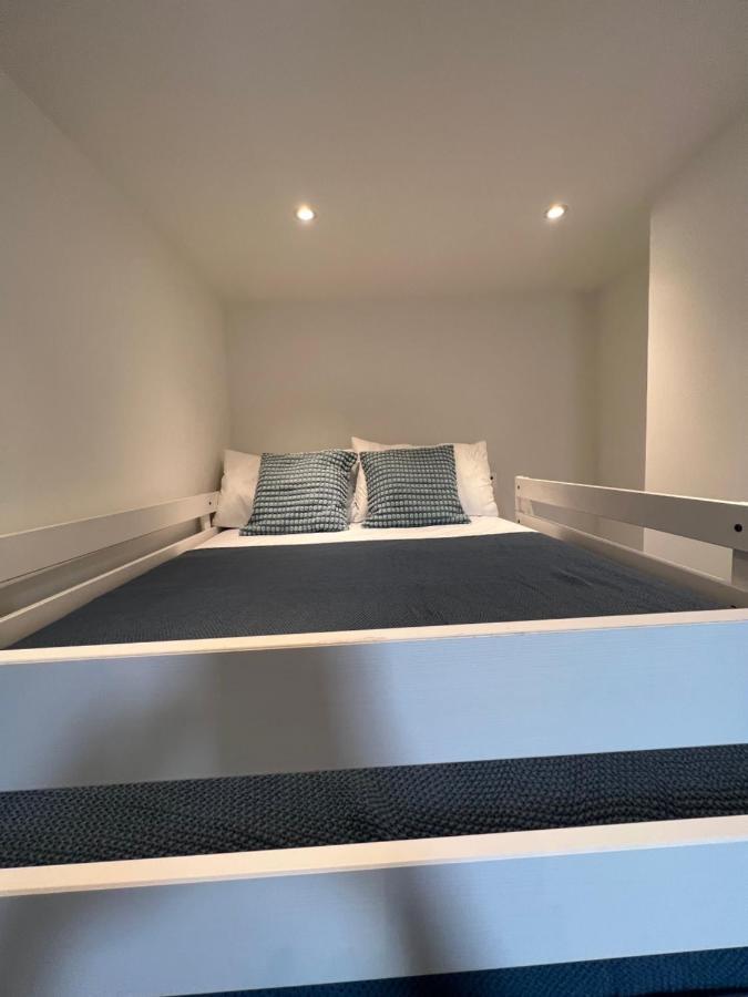 Amazing One Bed Flat West Hampstead Lägenhet *