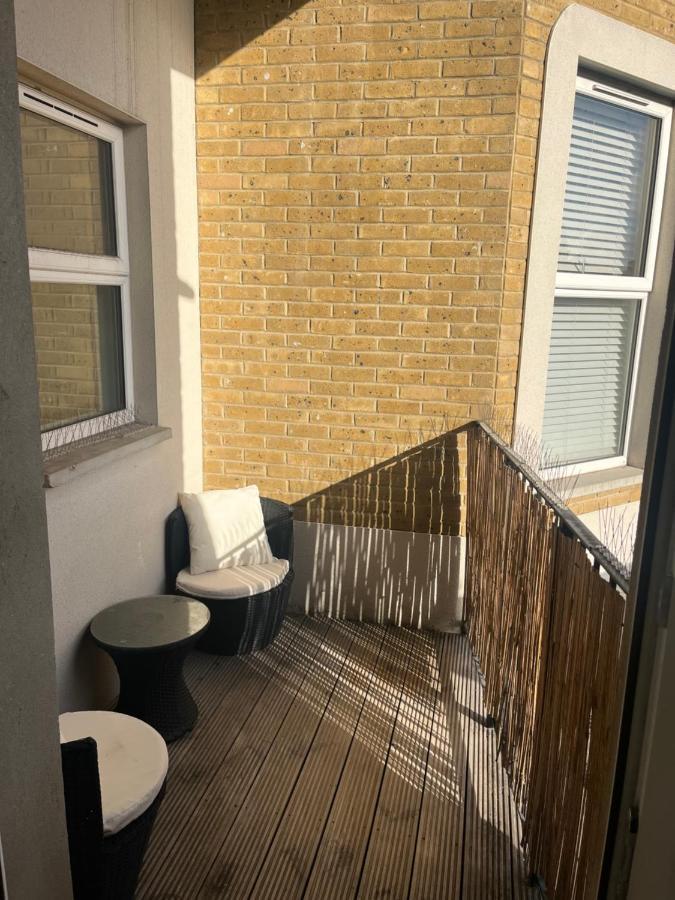 Lejlighed Spacious Modern 1-bed Near Victoria Park