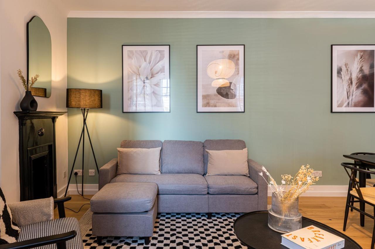 Apartment New 3bed With Air Con In Chelsea
