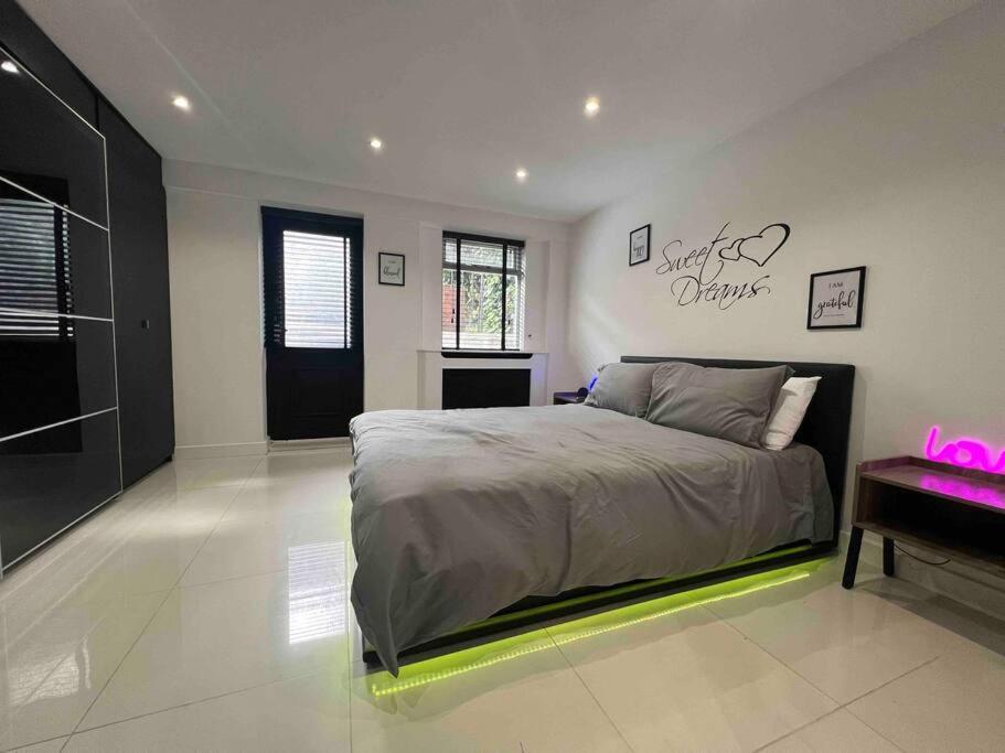 Stylish Maida Vale Modern Lejlighed *