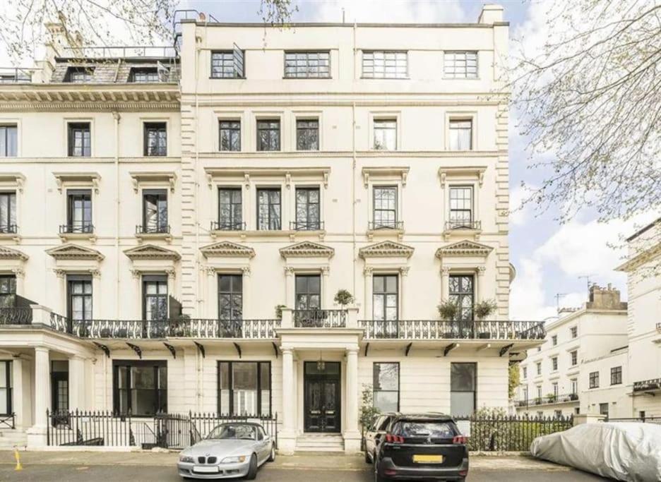 Appartamento Germaine Greer's Legacy Flat In Hyde Park, Londra