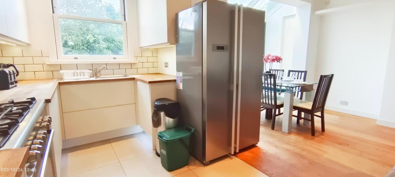 Park View Garden Villa London