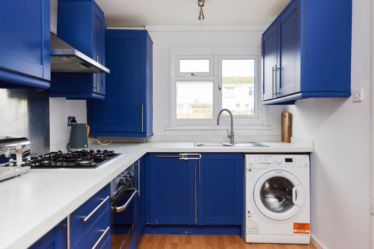 The Chiswick Escape - Lovely 2bdr House With Garden Lejlighed London
