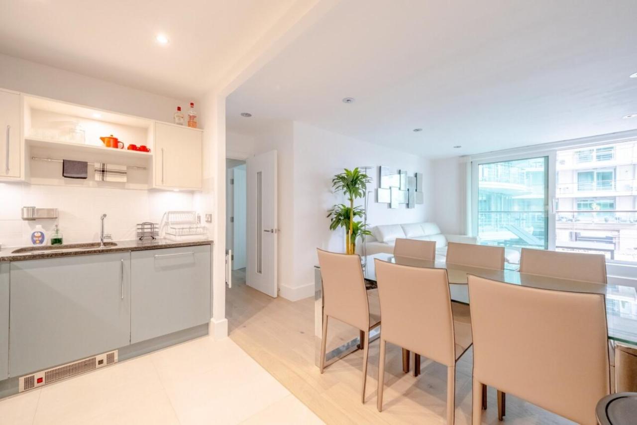 2bd Flat W River View Balcony - Vauxhall! Appartamento Londra
