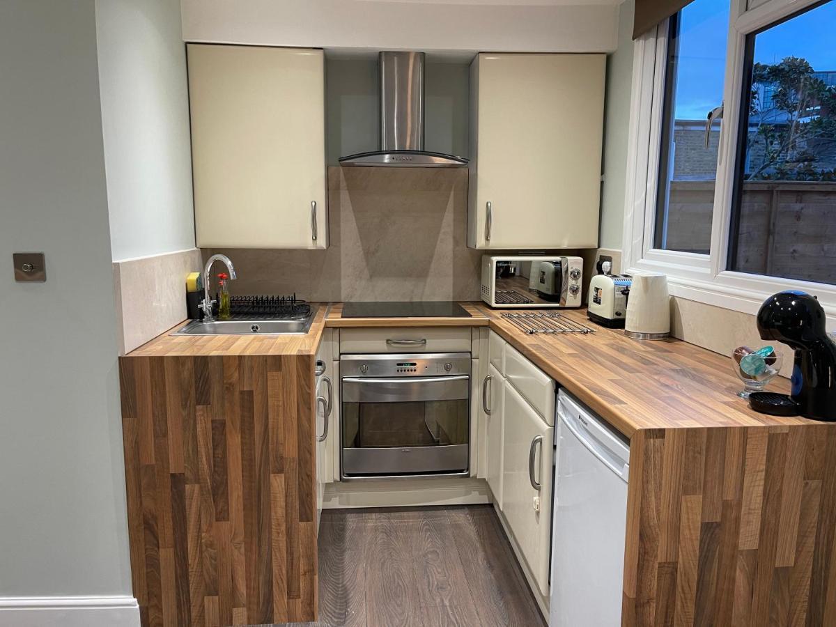 Leilighet Cosy Flat With Balcony In Heart Of