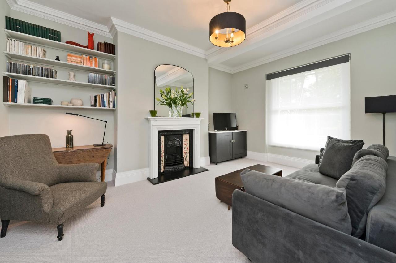 Perfect Pied-a-terre In Clapham By Underthedoormat * Londen