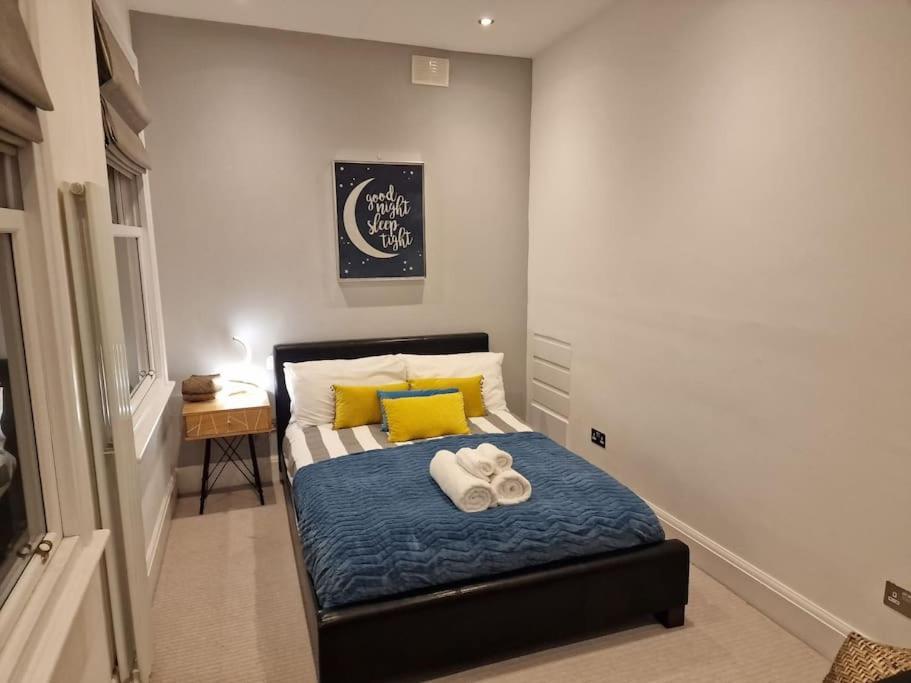 Appartamento Quintessentially 'london' Flat *