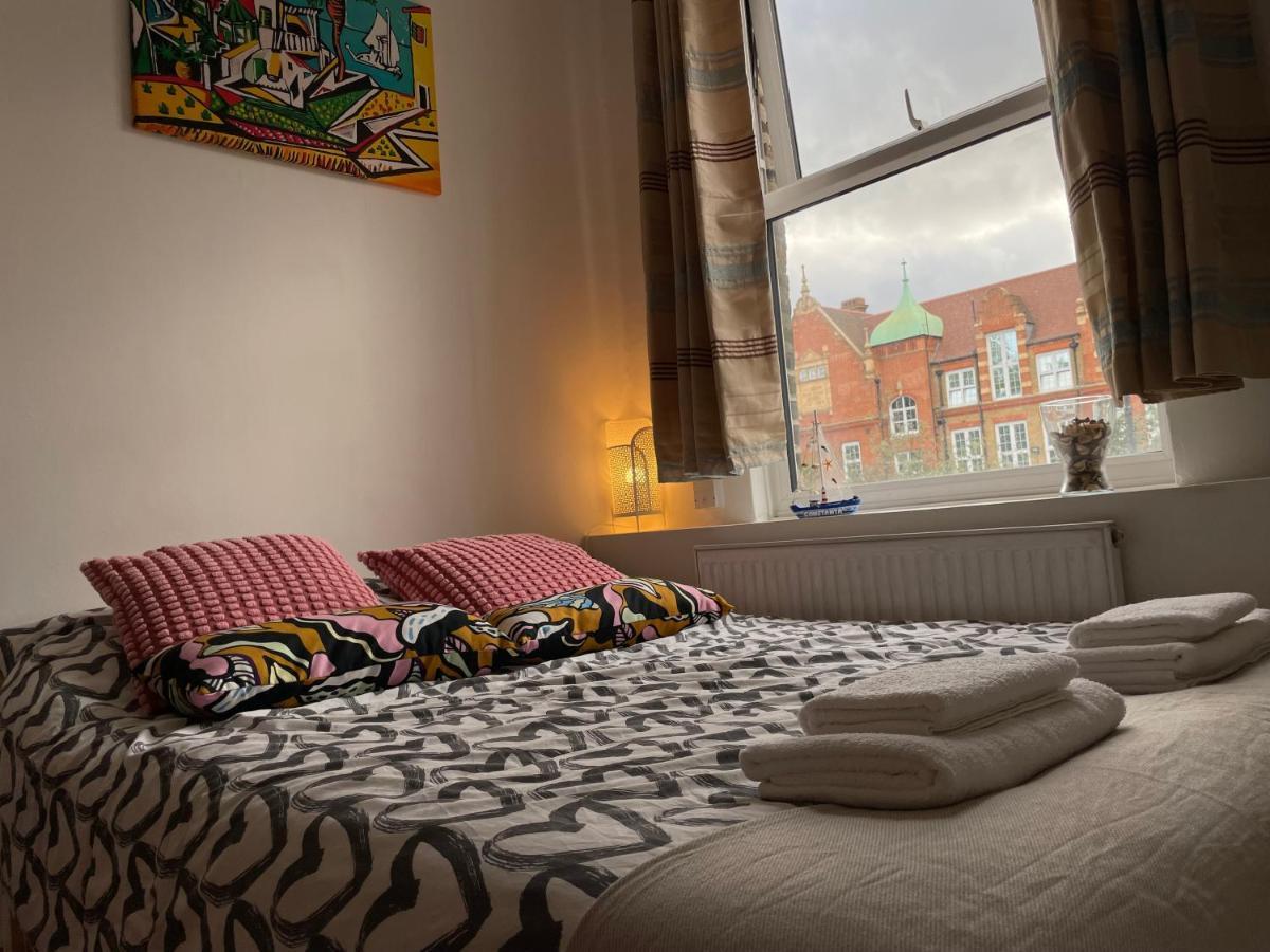 Spacious Family Flat Apartment