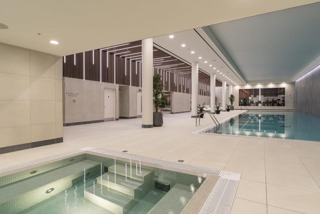 Aparthotel One And Two Bedroom At Coppermaker Square In Lively Stratford *