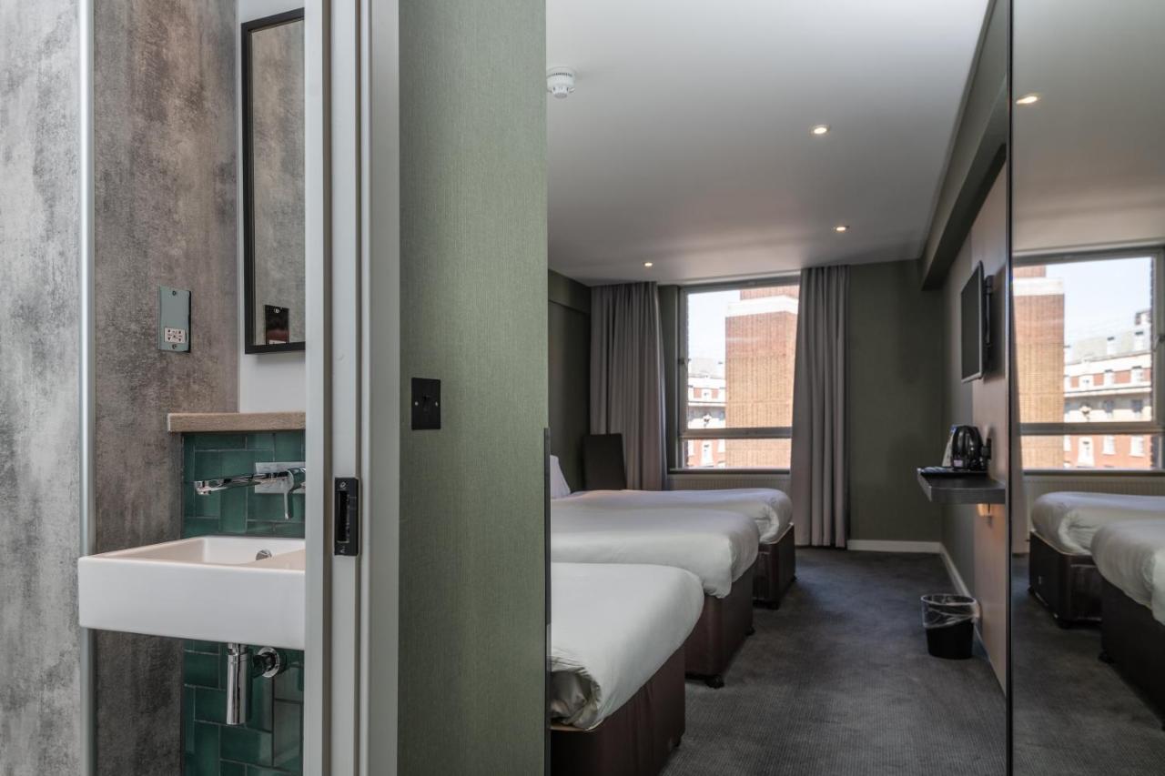 Sleeper At Royal National 4* Londra