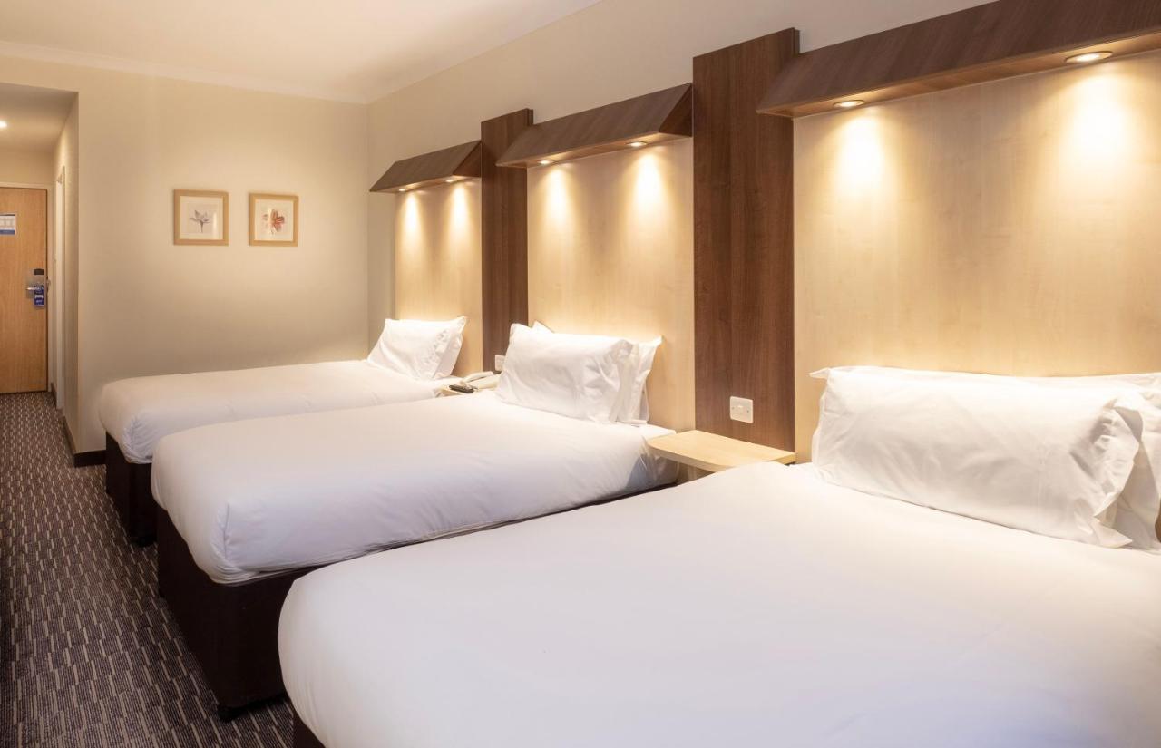 Sleeper At Royal National Hotell 4*