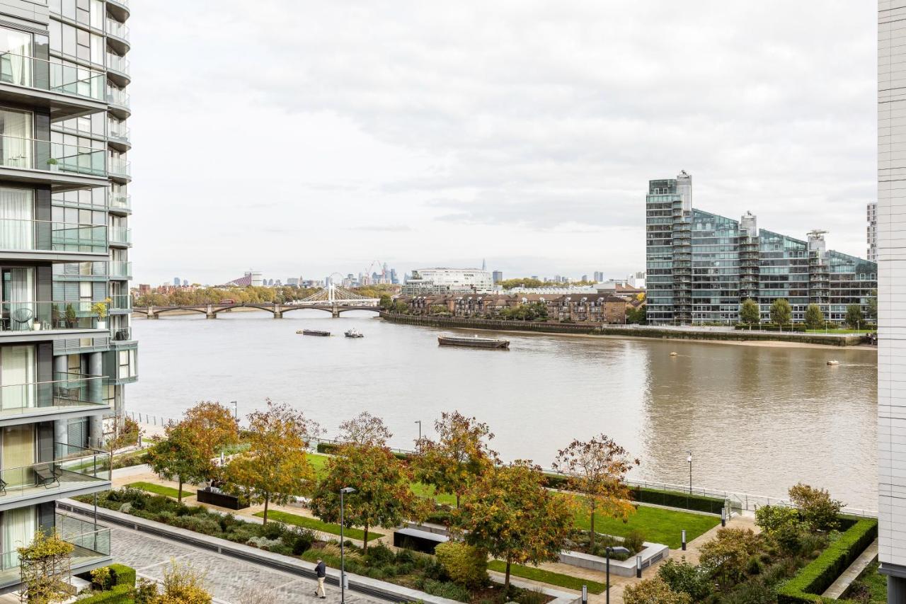 Beautiful 4 Bed Abode Near Imperial Wharf Lejlighed London