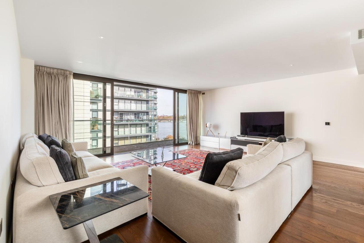 Beautiful 4 Bed Abode Near Imperial Wharf Lejlighed