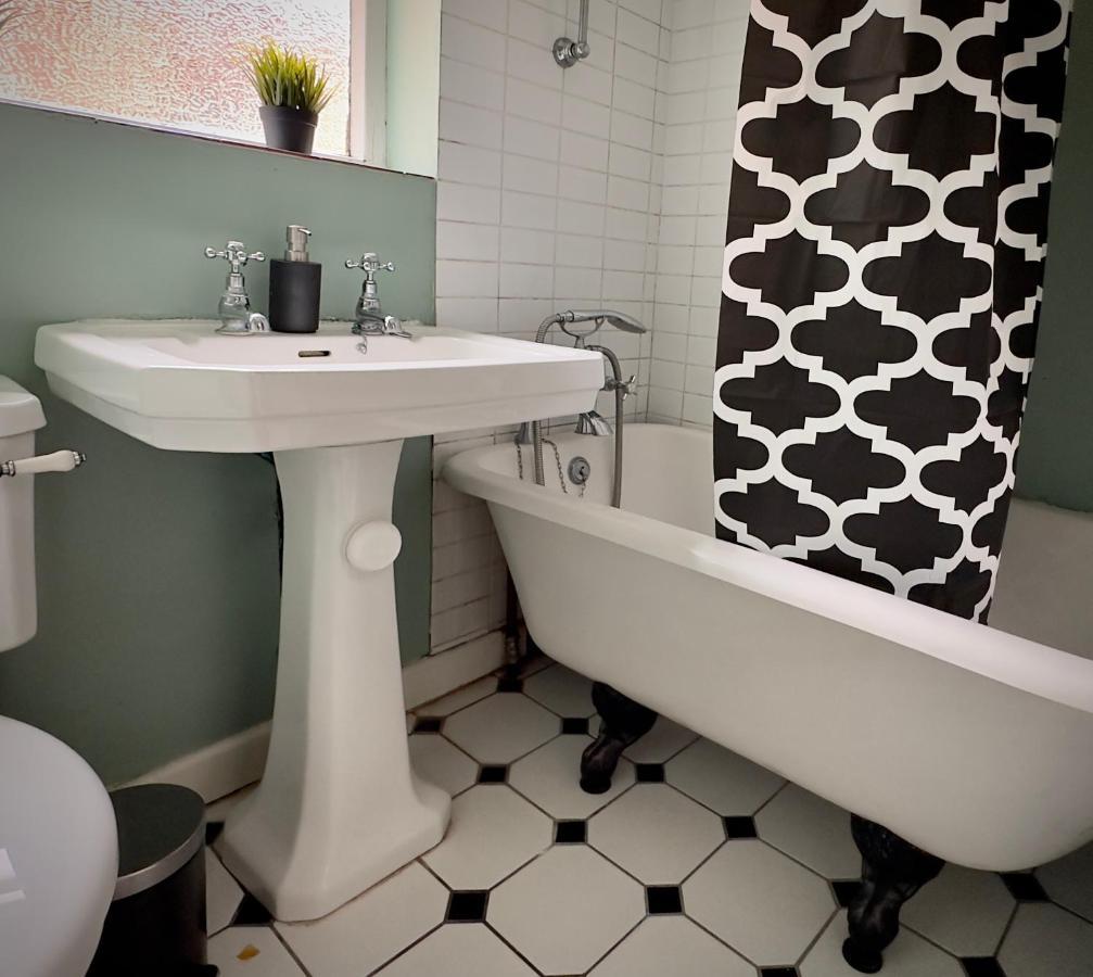 Cosy 3 Bedroom Flat Nearby Willsden Privatunterkunft