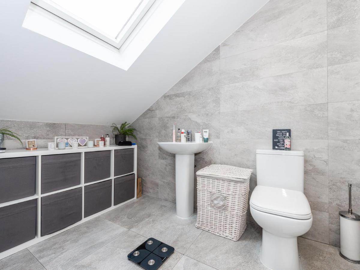 Amazing Lovely 1bdr Apartment, South Appartement Londen