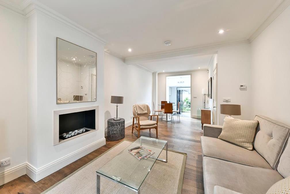 Sloane Square 2 Bed House *