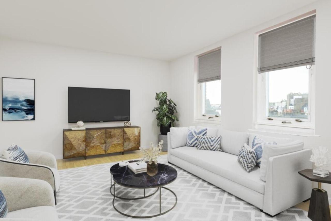 Exceptional Location And Top Floor Lovely 2 Bed Sleeps 6 Apartment