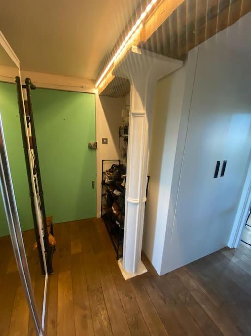 Leilighet Luxury Artistic 2 Bedroom W/balcony-great Location London