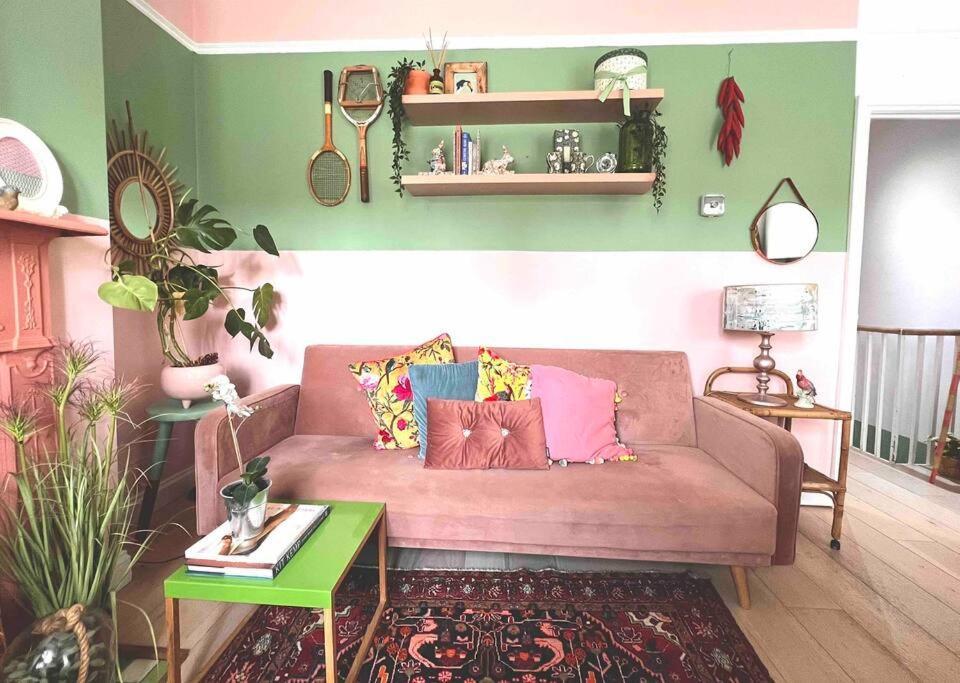 Artsy House In Southeast * London